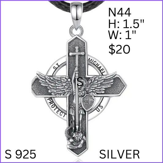 N46: SILVER PENDANT